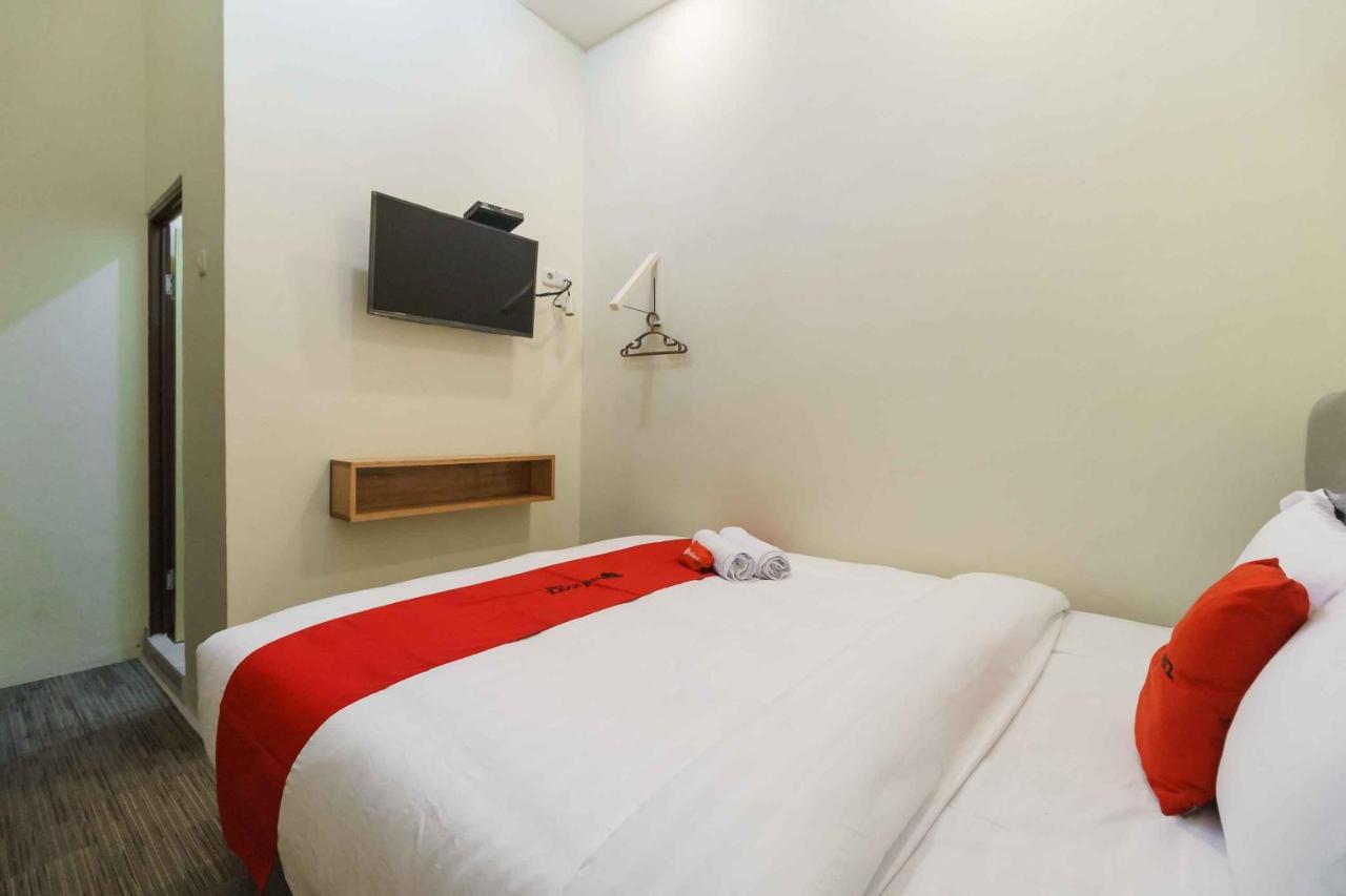 Reddoorz Syariah Near Lubang Jepang Bukittinggi Hotel Kültér fotó