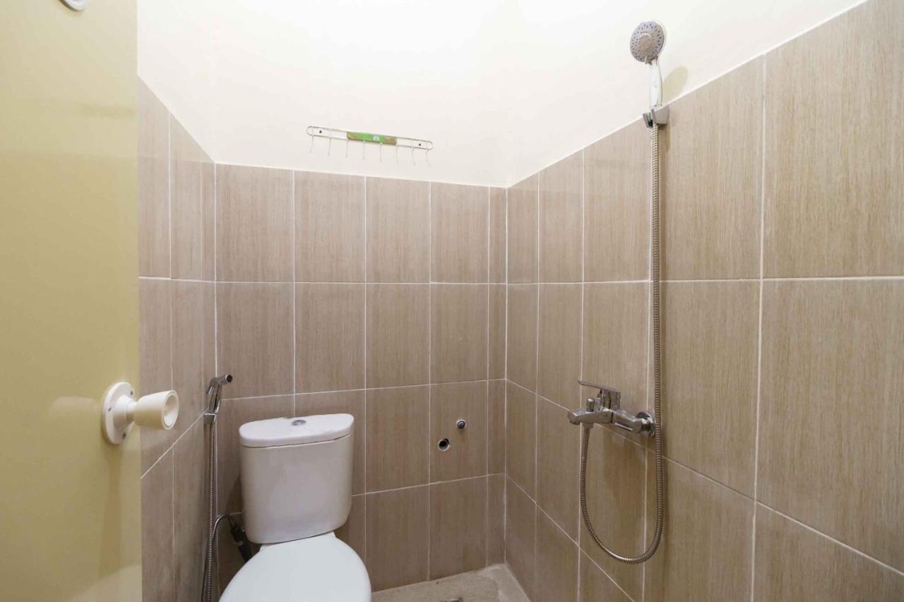 Reddoorz Syariah Near Lubang Jepang Bukittinggi Hotel Kültér fotó